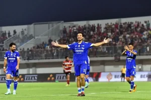 Persib Bandung Masih Unggul, Borneo FC Dihadapkan Beban Berat di Ujung Super League 2025/2026