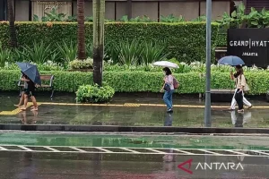 Prakiraan Cuaca Sabtu 11 April 2026: Hujan Ringan di Sebagian Wilayah, Cerah di Bali dan Sore Hujan di Jakarta
