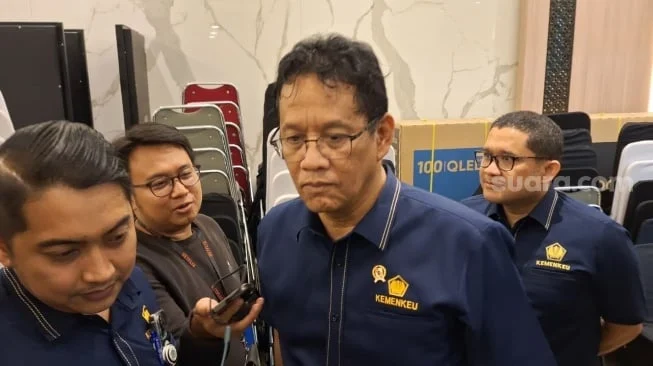 Purbaya Akui Kecolongan Motor Listrik MBG: Miskomunikasi Internal, Pengadaan Dihentikan!