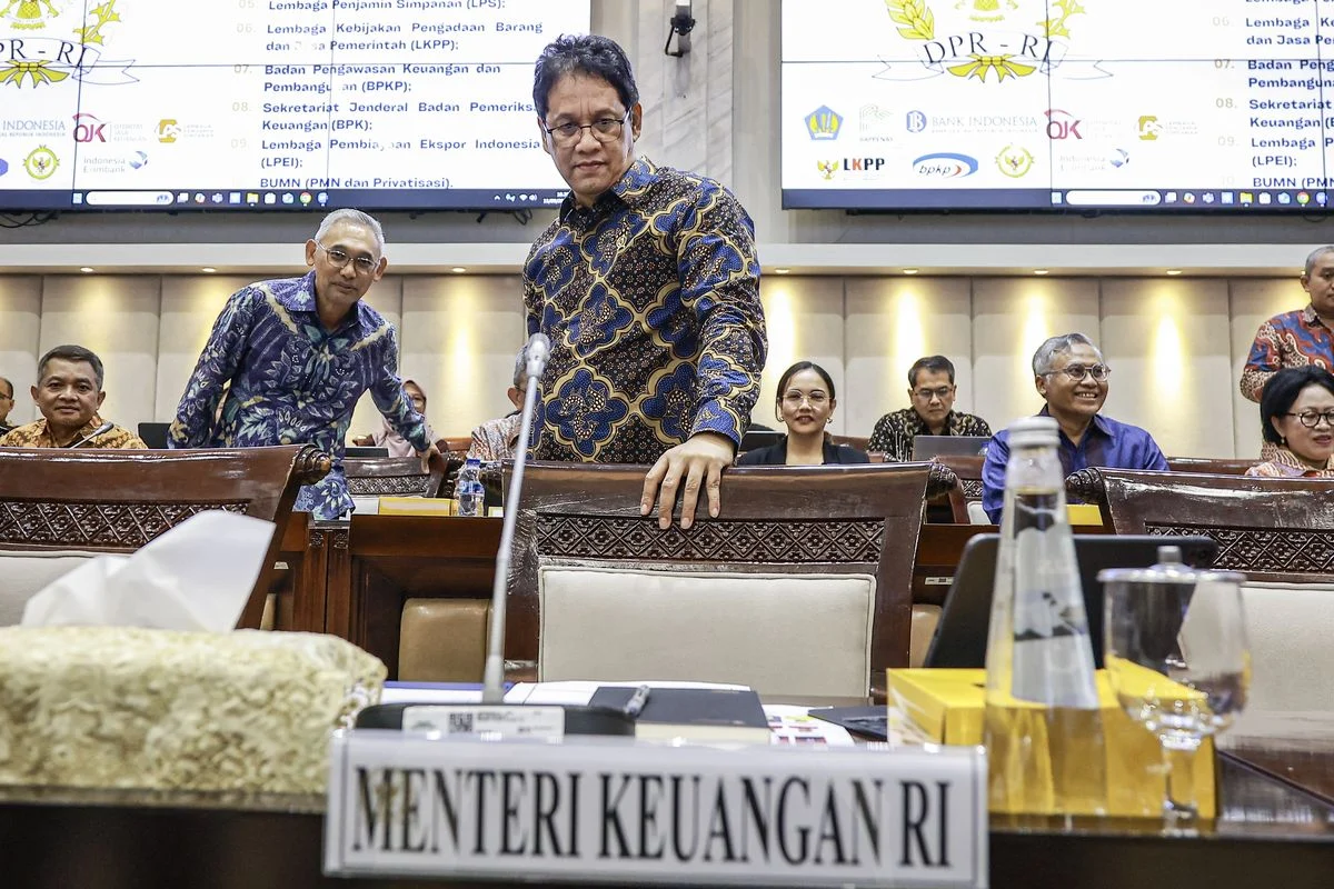 Purbaya Tegaskan Keuangan Negara Tetap Kuat, Isu Rp120 Triliun Terbukti Hoaks