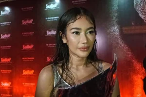 Ratu Felisha Terpaksa Menahan Tawa: Botox Membuat Wajah Kencang Selama Syuting Film Baru