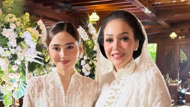 Rebecca Klopper Memukau di Siraman Syifa Hadju: 7 Foto Anggun yang Bikin Terkagum!