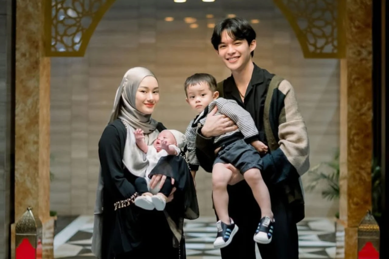 Rey Mbayang dan Keluarga: 9 Momen Memukau di Telaga Kotabunan yang Bikin Netizen Terpukau!