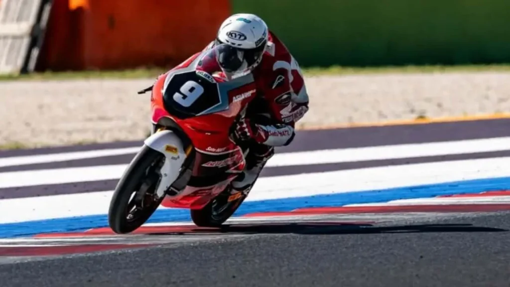 Veda Ega Pratama Tancap Rival di Moto3 Spanyol 2026, Brian Uriarte Terpaksa Membela Diri Setelah Kegagalan di Kandang Sendiri