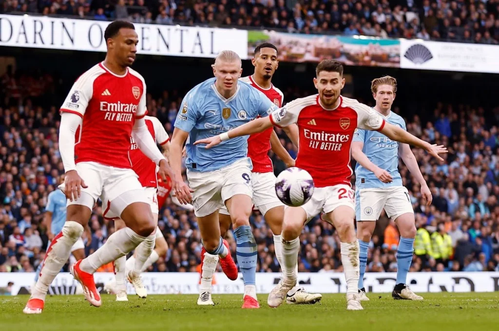 Arsenal Juara? Drama Liga Premier Inggris Memuncak Setelah City Gagal Menang Arsenal Juara? Drama Liga Premier Inggris Memuncak Setelah City Gagal Menang