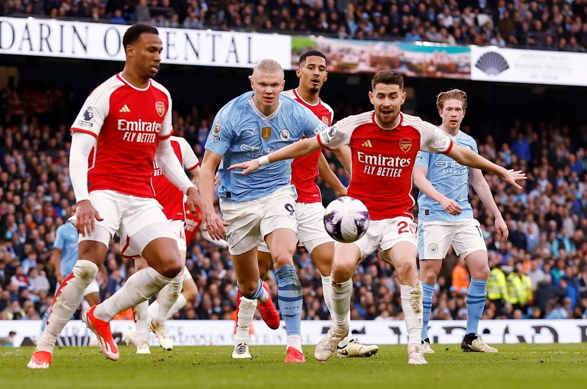 Arsenal Juara? Drama Liga Premier Inggris Memuncak Setelah City Gagal Menang