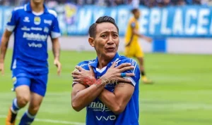 Beckham Putra Nugraha: Persib Bandung Raih Hattrick Juara, Sejarah Baru Dibuat!