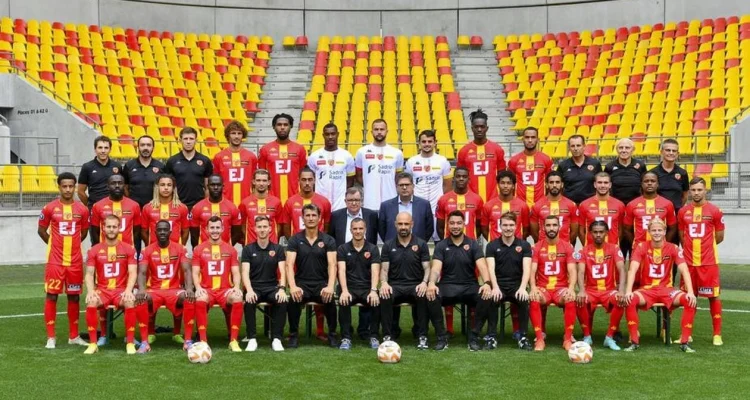 Bintang Nice FC Perkuat Skuad Kanada World Cup: Ambisi Tuan Rumah dan Kebangkitan Le Mans FC