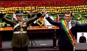 Bolivia di Ambang Kolaps: Presiden Rodrigo Paz Cabut Larangan Militer di Tengah Demonstrasi Berdarah