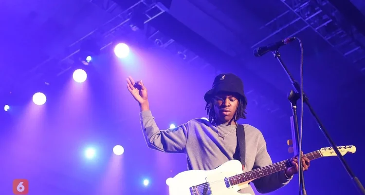 Daniel Caesar Tampil di Java Jazz Festival 2026, Saksikan Penampilan Eksklusifnya!