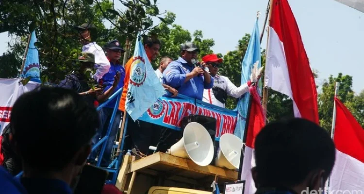 Demo Buruh Indomaret: Tuntut Upah Lembur dan Tolak Kebijakan Baru