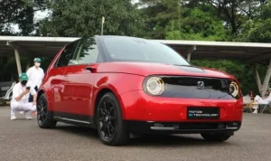 Honda Super-ONE: Mobil Listrik Mungil dengan Desain Retro-Modern yang Siap Mengaspal di Jepang
