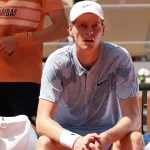 Jannik Sinner Tersingkir di Prancis Terbuka: Kekalahan yang Mengejutkan dan Membuat Sejarah