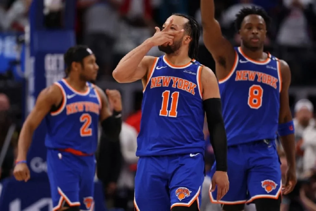Knicks Hancurkan Hawks dengan Kemenangan Rekor 140-89, Lolos ke Semifinal Konferensi Timur Knicks Hancurkan Hawks dengan Kemenangan Rekor 140-89, Lolos ke Semifinal Konferensi Timur