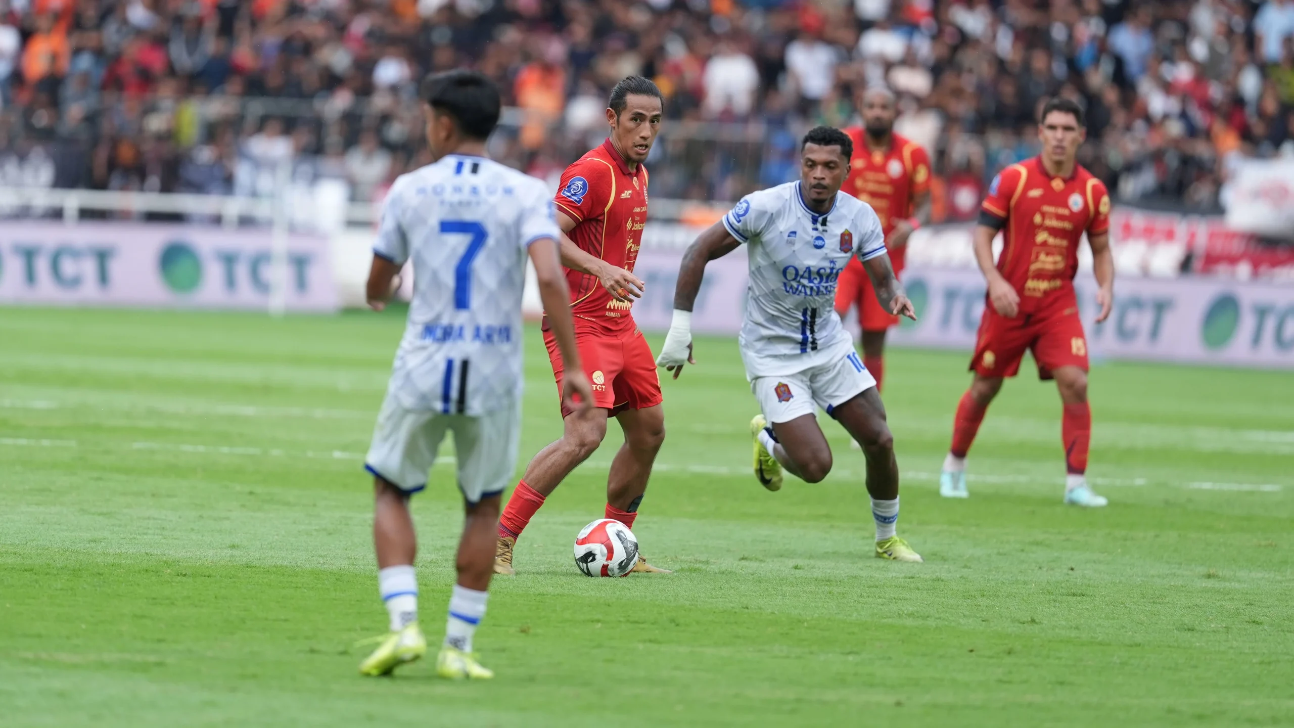 Mauricio Souza dan Maxwell Souza Jadi Sorotan di Dunia Sepak Bola Indonesia