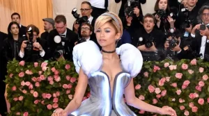 Mengungkap Alasan Zendaya Met Gala Mungkin Absen: Jadwal Padat Proyek Besar!