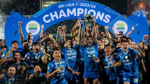 Persib Bandung Raih Gelar Juara BRI Super League 2025/2026, Persis Solo Degradasi