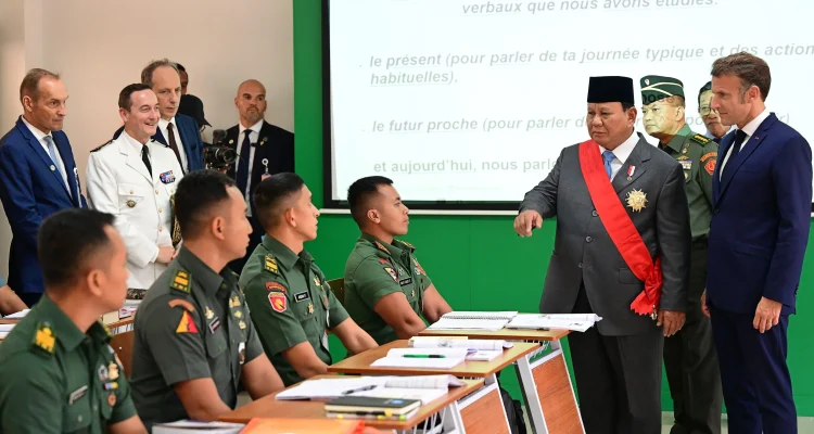 Presiden Prabowo Instruksikan Belajar Bahasa Perancis di Sekolah, Apa Kata P2G dan DPR?