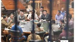 Rapat Hambalang: Prabowo Dorong Peran Kampus dan Perlindungan Buruh dalam Pembangunan Daerah