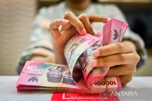 Rupiah Menguat, Tapi Daya Beli Masyarakat Melemah: Apa yang Terjadi?
