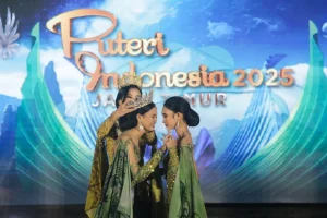 Wakil Jawa Gemparkan Opening Number Puteri Indonesia 2026 dengan Pesona Tak Terkalahkan