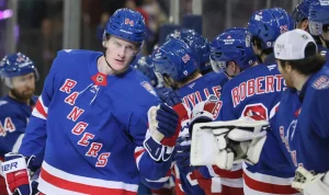 Adam Edström lämnar New York Rangers för Nashville Predators