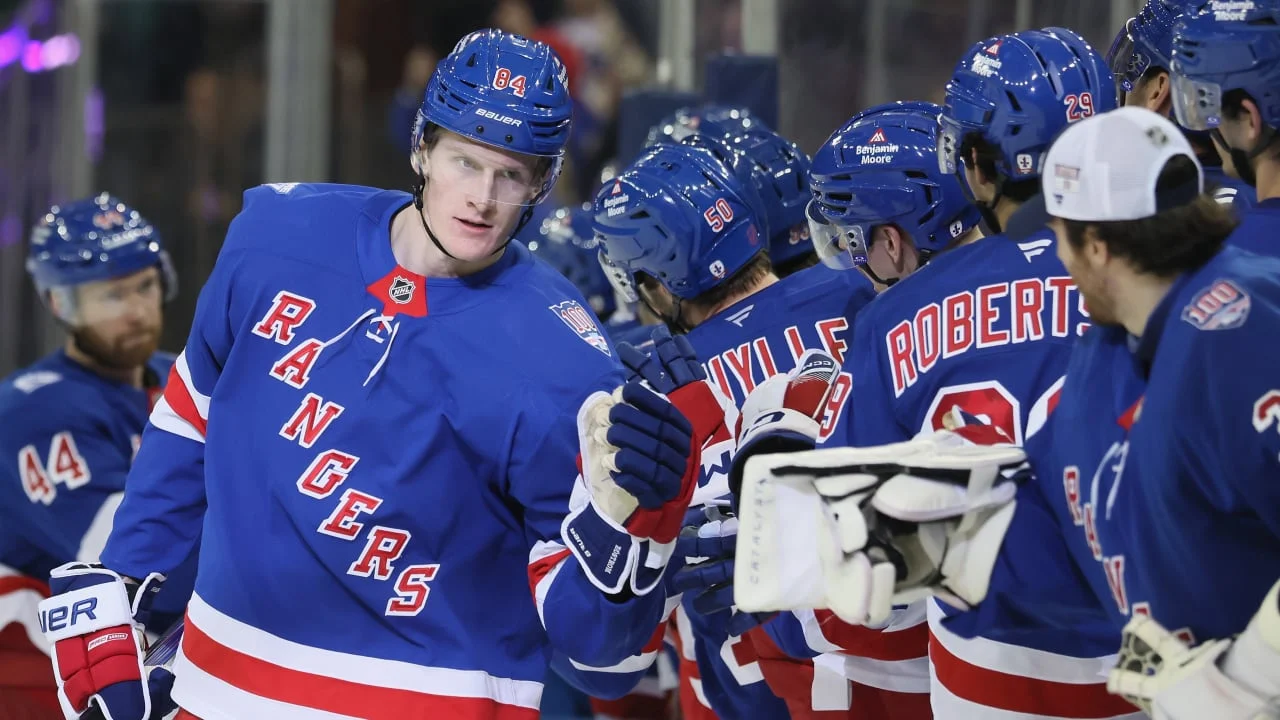 Adam Edström lämnar New York Rangers för Nashville Predators