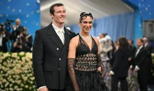 Dua Lipa: Menelusuri Dua Mahakarya yang Mengiringi Pernikahan yang Membuat Angan-Angan Para Wanita