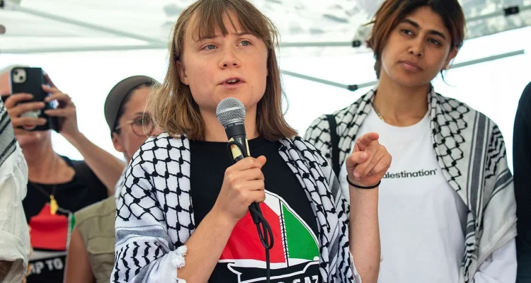 Greta Thunberg inför rätta i Köpenhamn: ”Vi kommer fortsätta kräva rättvisa”