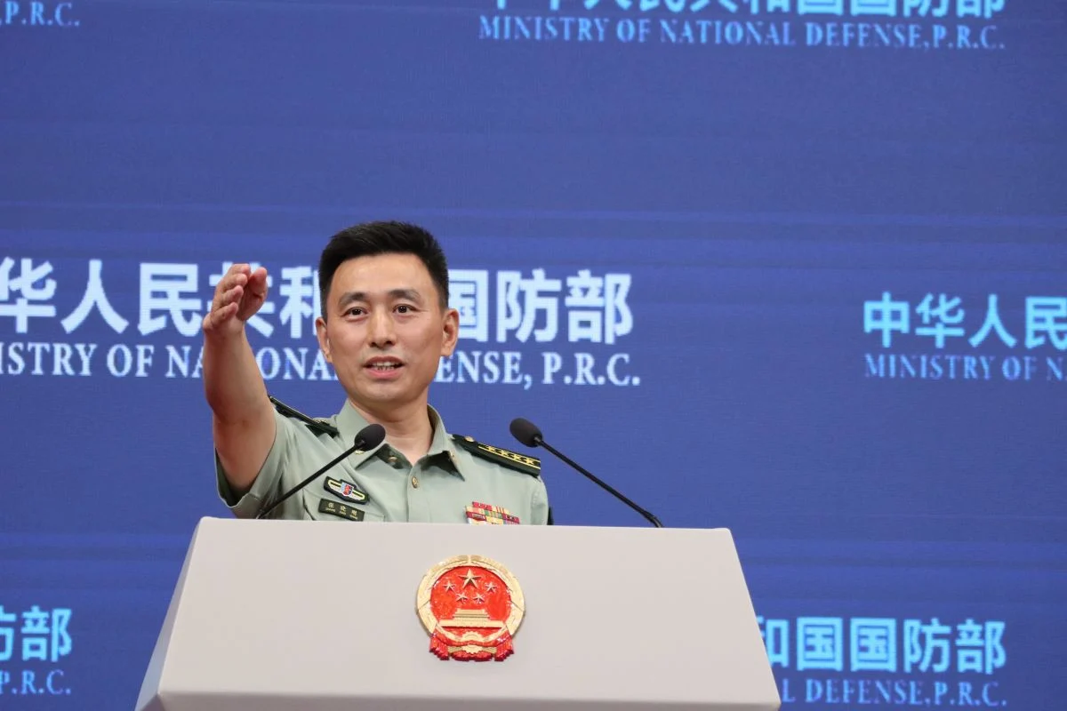 Jepang Menolak Tuduhan 'Militarisme Baru' dari China dan Urges Dialog Terbuka
