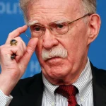 John Bolton erkänner olaglig hantering av hemligstämplad information - Trumps politik i centrum