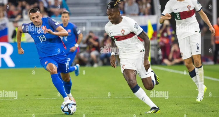 Konflik Hebat di Lapangan, Portugal vs Chile: Rafael Leao dan Ivan Roman Terlibat Sengketa