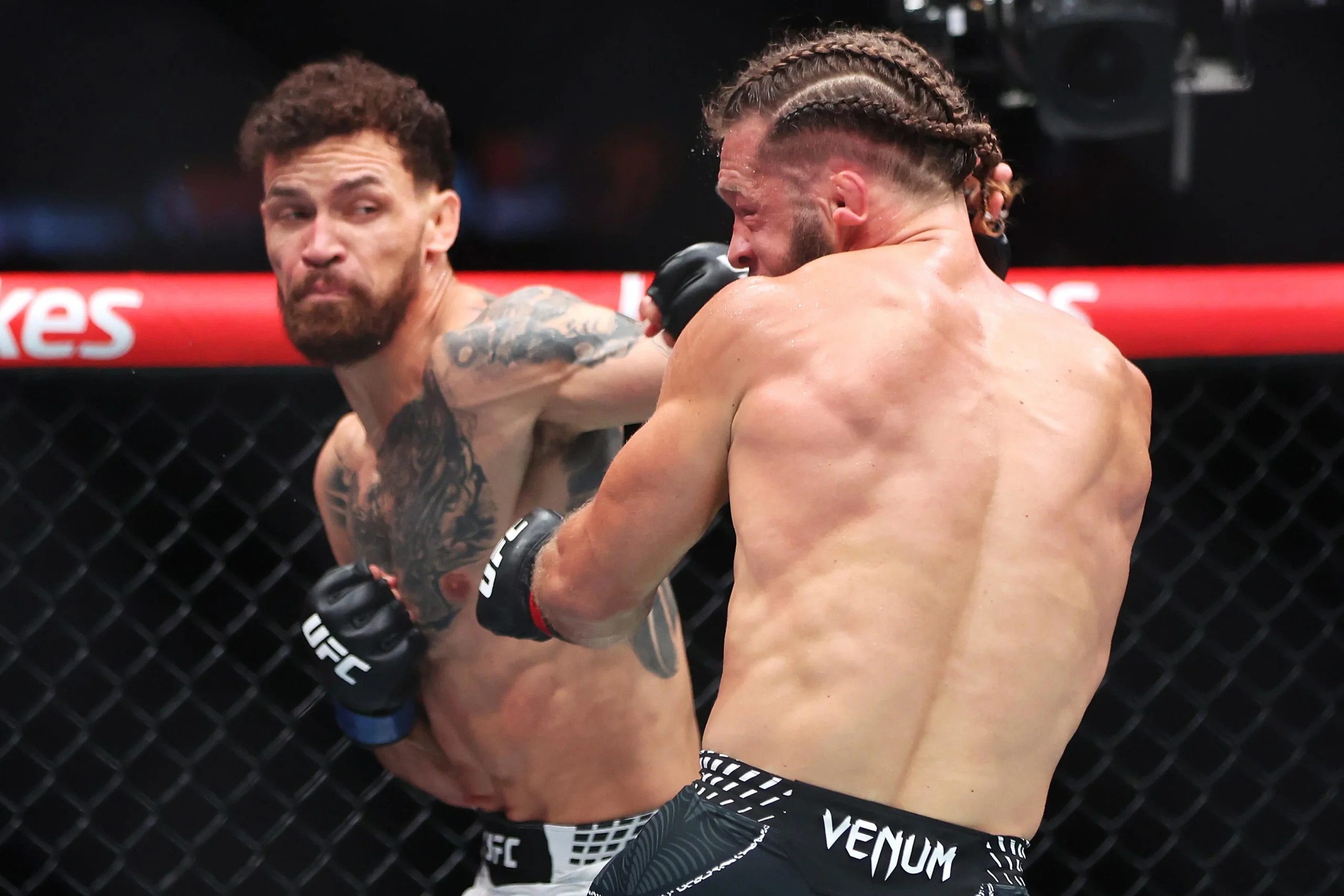 Mauricio Ruffy Membuat Sejarah di UFC Freedom 250, Sementara Josh Hokit Menuai Kritik
