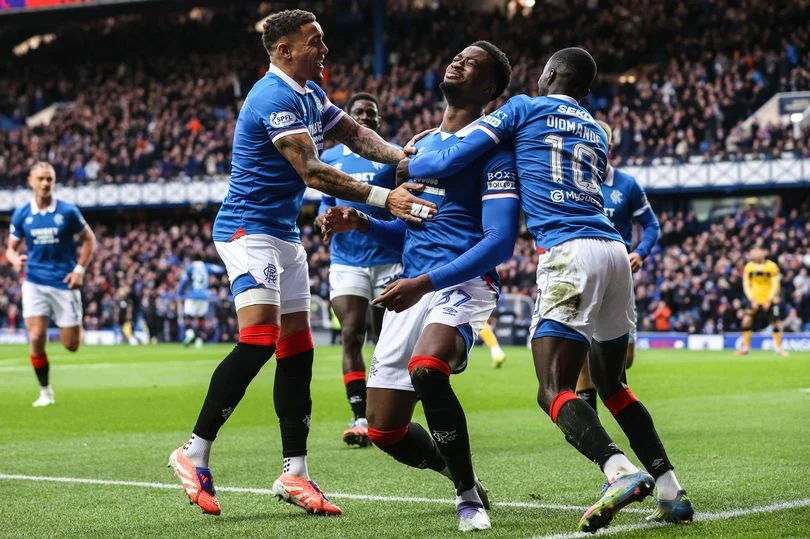 Rangers Siapkan Strategi Baru dengan Derek McInnes di Ibrox!