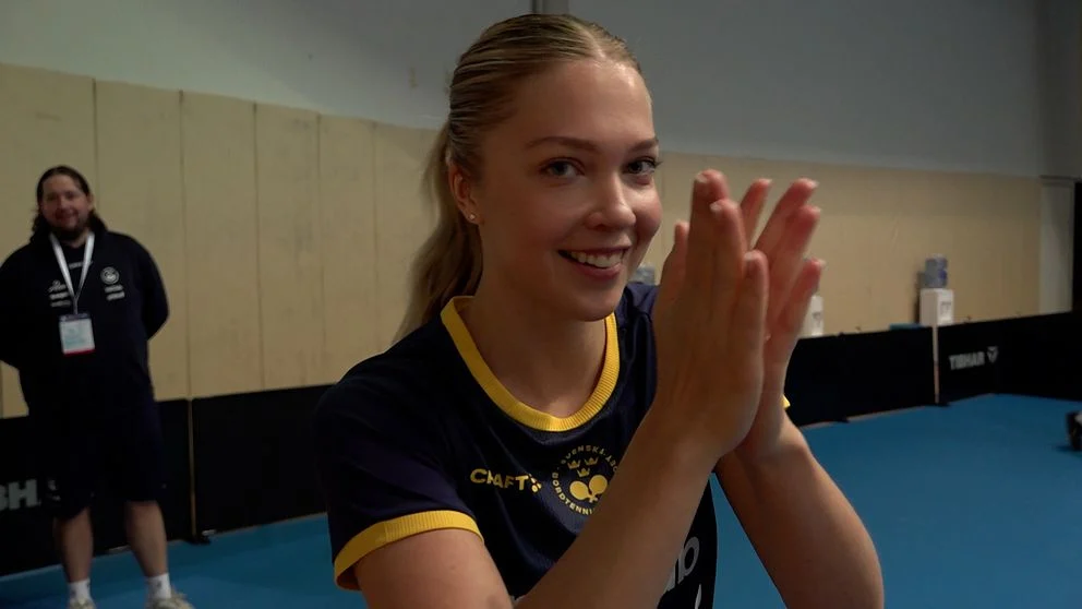 SD Hylte Får 8 Avhopp efter Stina Isakssons Uteslutning, Valkompassen Visar en Frustration bland LO-männen