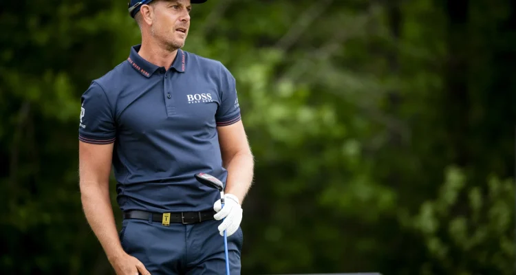Tiger Woods är tillbaka, men Henrik Stenson och sex svenska golfare är med i U.S. Senior Open