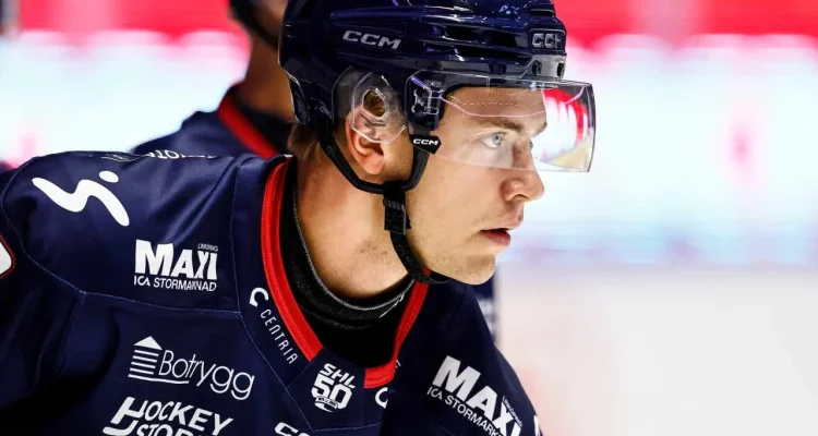 William Proos Bröt med Linköping och Signerar med Östersund!