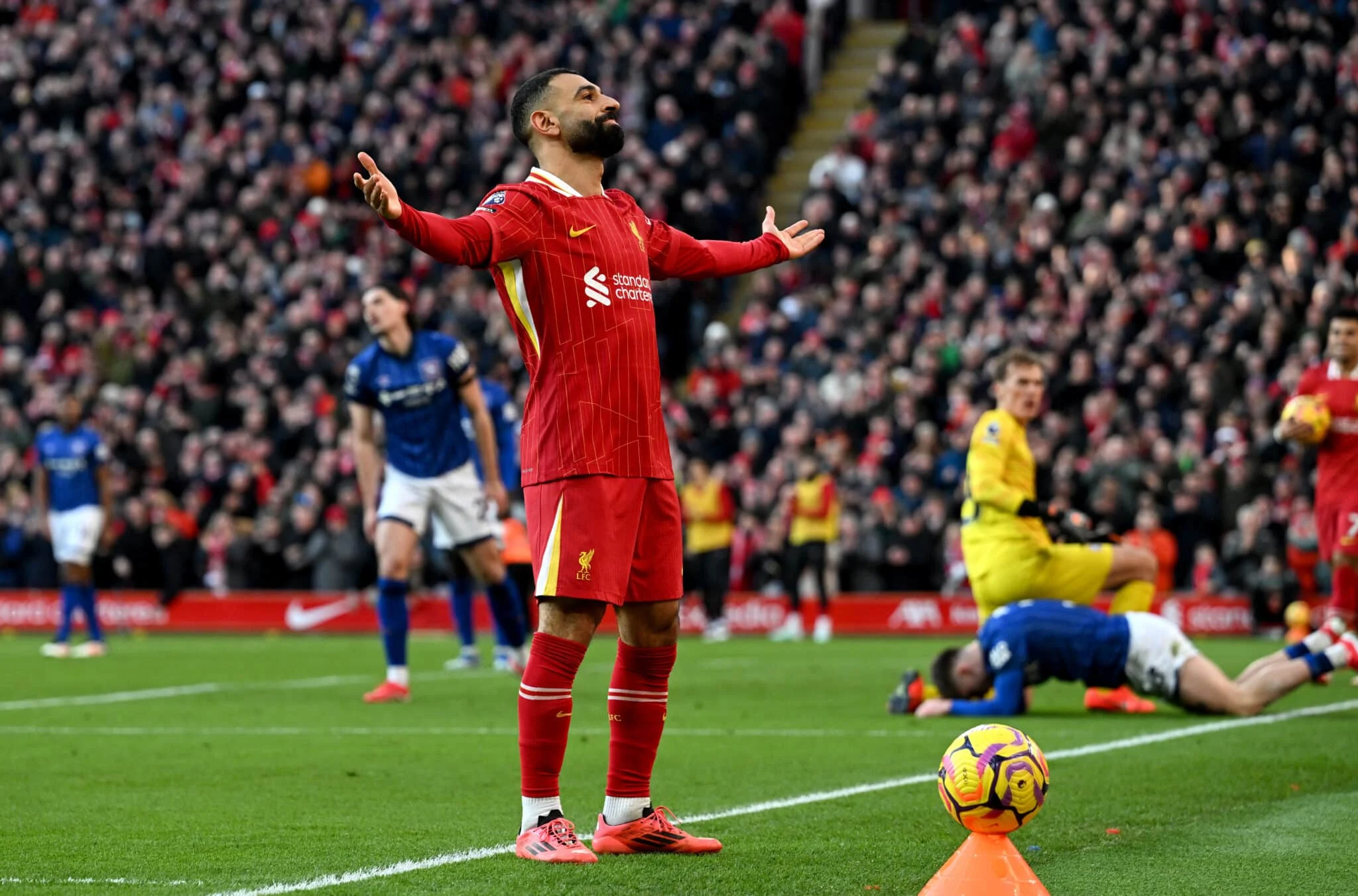 Amit Bhatia kan bli storägare i Liverpool - en historia i fotbollsvärlden