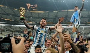 Argentinas dramatiska seger mot VM:s stora skräll – Messi varnar efter rysaren mot Kap Verde