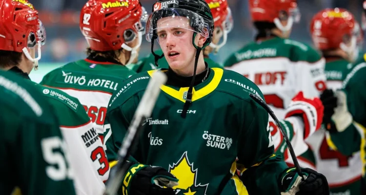 Damien Giroux: Mora IK:s Värvar Spetsforward Efter Insamlingen
