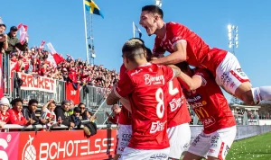 Dramatik på Örjans Vall: Västerås vände mardrömsstart till seger mot Halmstad