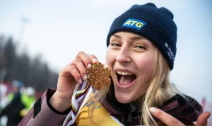 Ebba Årsjö Stjärnan Som Inspierar: En Resa Genom Ljus Och Mörker