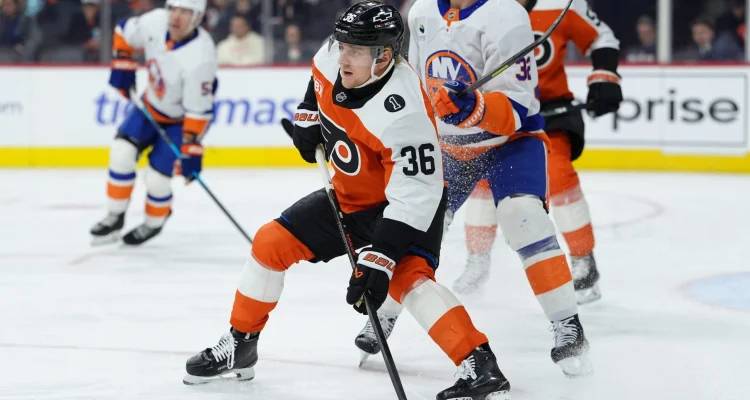 Emil Andrae: Sveriges Nyckel till Erfolg i Toronto Maple Leafs