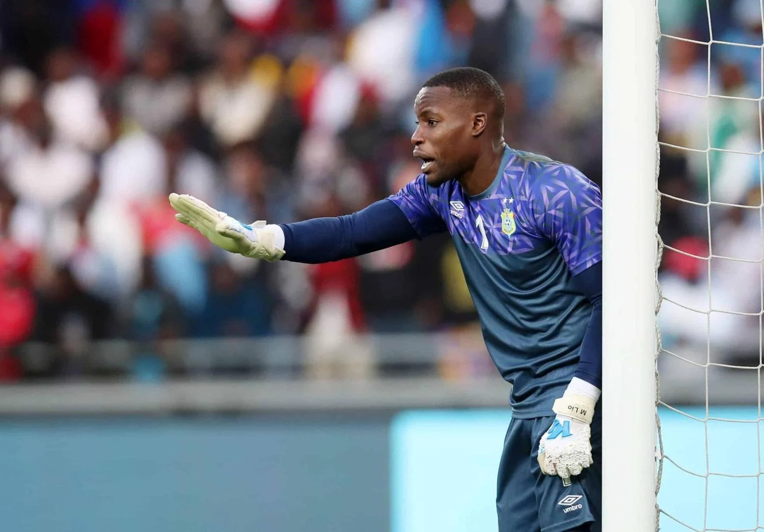 England Vänder och Vinner Mot Kongo-Kinshasa: Mpasi Får Sitt första VM-mål