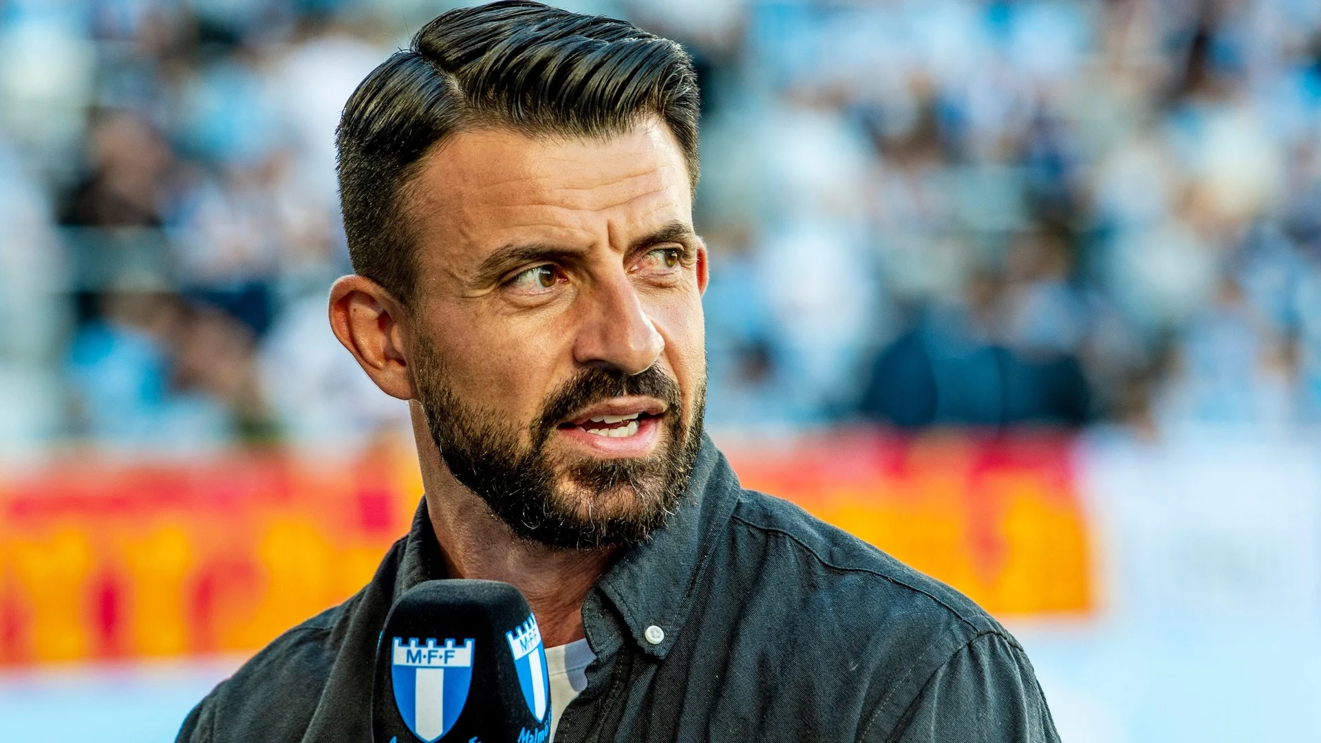 Från infekterad MFF-konflikt till hyllad VM-expert: Behrang Safari pekar ut världens främsta ledare