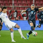 Frankrike Paraguay: En Hårdhänt Match och Rasistiska Förolämpningar
