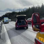 Hudiksvalls Tidning: Stopp på E4 norr om Hudiksvall efter krock mellan två personbilar