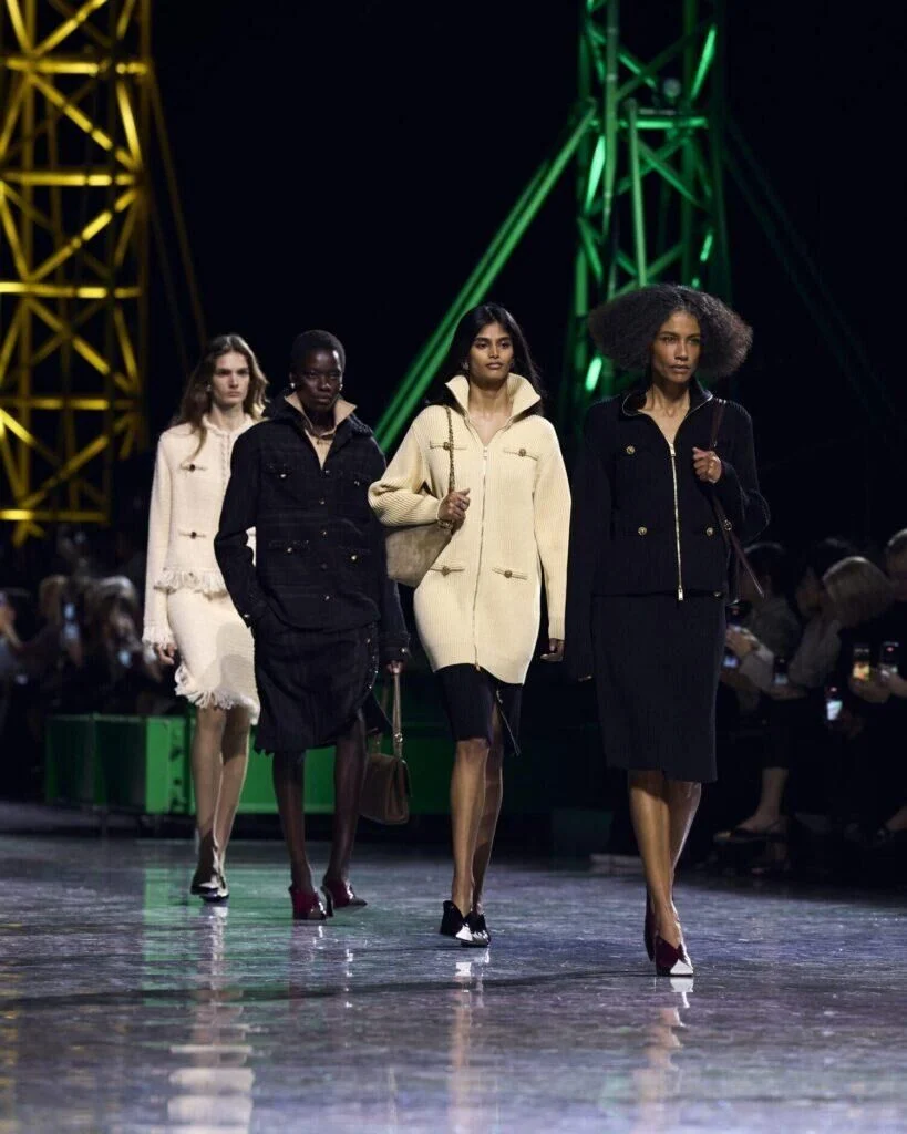 Inspirasi CHANEL Haute Couture F W 2026 2027 Saat Dongeng Klasik Menjadi Adibusana