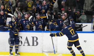 Joakim Thelin Väntar på Hovet: Visby/Roma Bygger Starkt Inför Hockeyallsvenskan