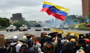 Katastropfen i Venezuela - Räddningsinsats och ekonomisk kris